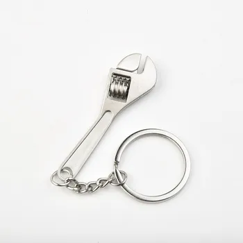 Издръжлив нов практичен полезен ключодържател декорация мода метален гаечен ключ стил авто кола компактен творчески замяна
