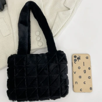 Чанта за подмишници Дамска пухкава чанта за рамо Жени решетка модел чанта голяма пазарска чанта за есента и зимата Топ дръжка Хан
